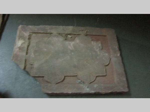 Stone carved wall tile