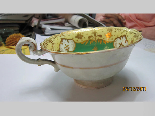 Cup Used by Vinod Vani Dasi alias Ms. D. C. Bowtel, London (U.K.).