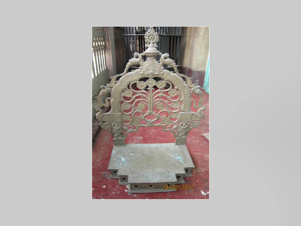 Metal (Brass) Throne of Saligram-Shila.